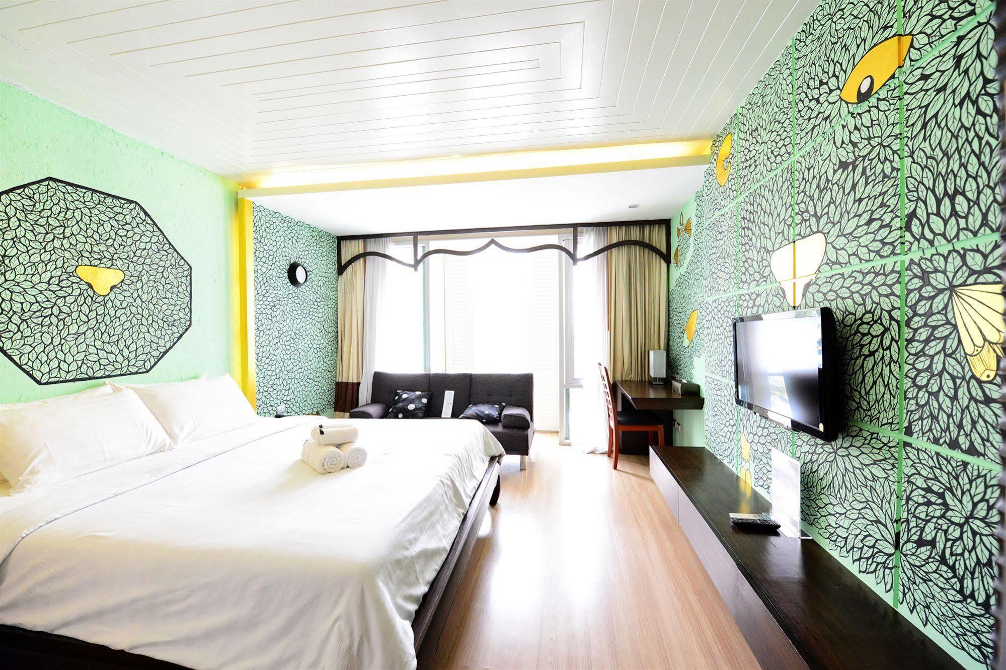 Vacio Suite Bangkok Extérieur photo