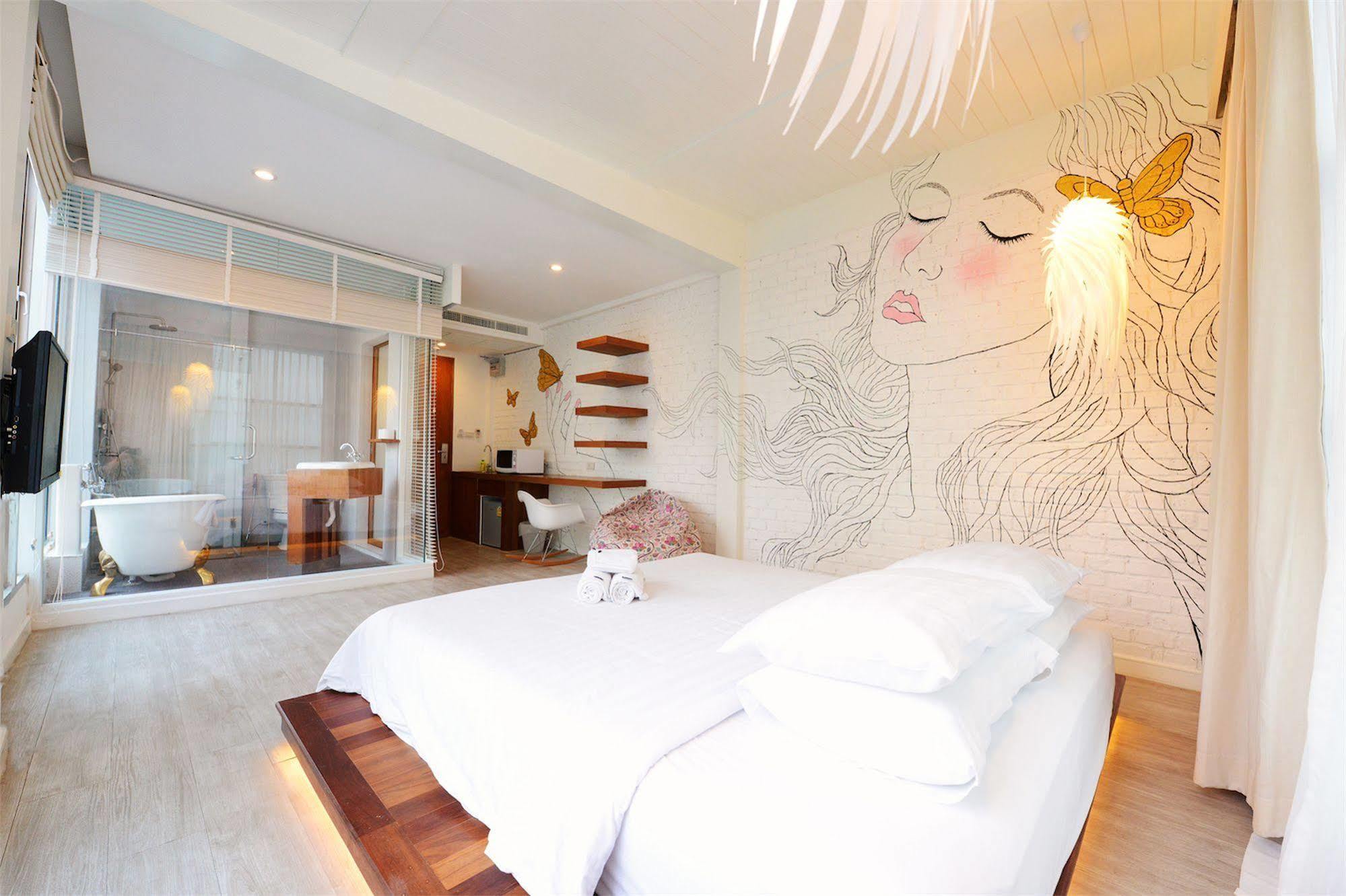 Vacio Suite Bangkok Extérieur photo